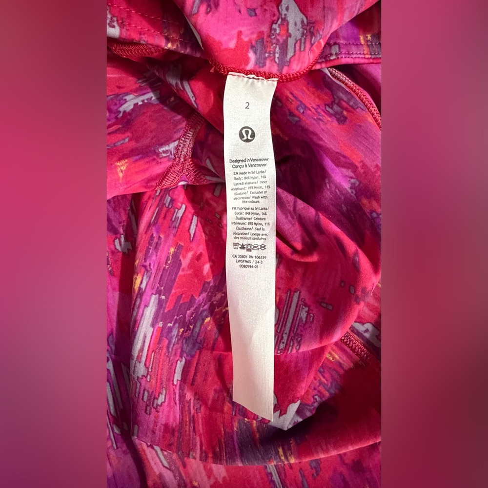 Lululemon NWT Women’s Fast And Free HR Tight 25” Pockets. Pow Pink Multi. Size 2 - Picture 5 of 16
